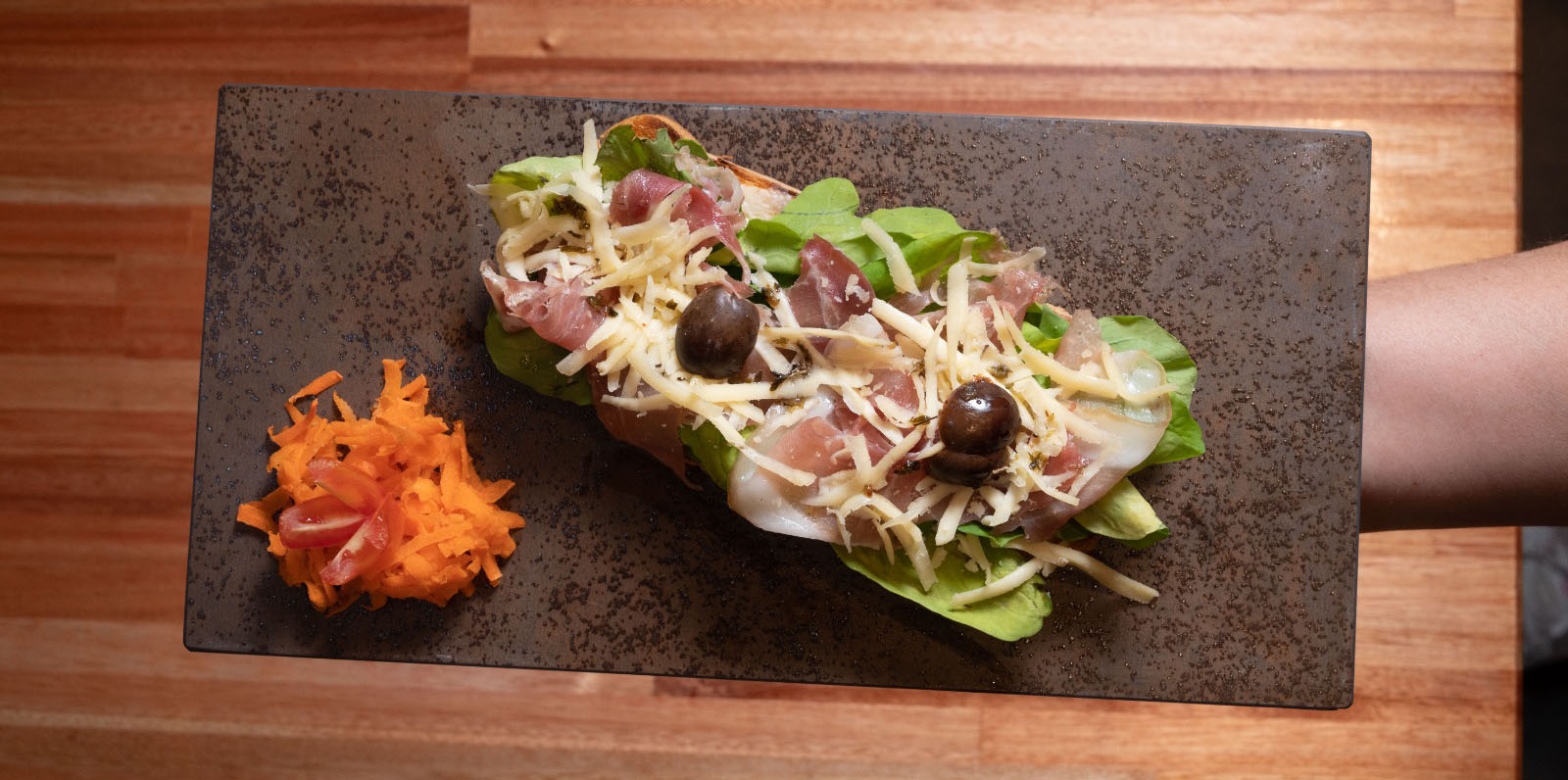 Tostón mediterraneo